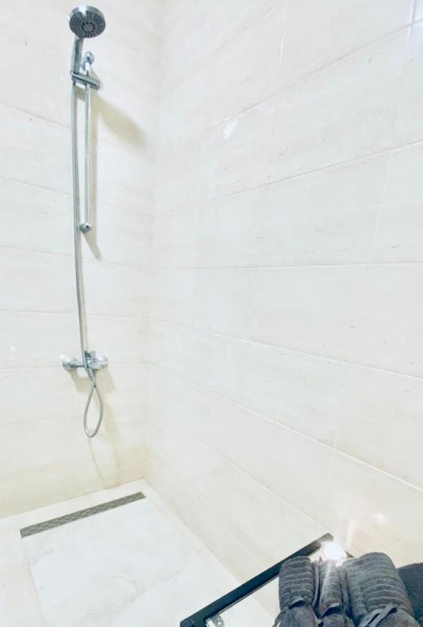 Мarelis Luxe Port Apartment Varna Eksteriør billede